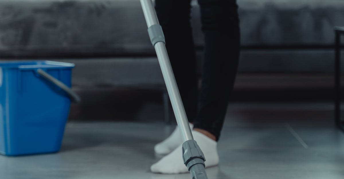 The Time-Saving Benefits of Hiring a Commercial Cleaner